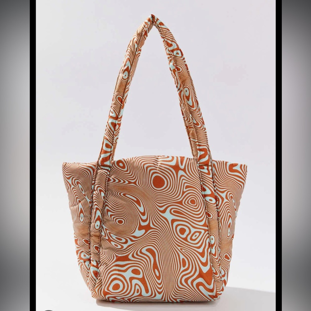 NEW Baggu Puffy Mini Tote in Trippy Swirl Pool Pattern